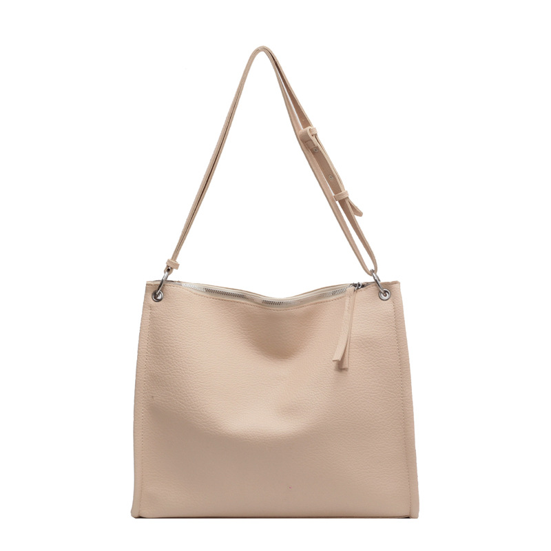 Retro Fashion Soft Leather Women's Bag 2022 New Autumn Leisure Messenger Bag Large Capacity Totes Shoulder Bag