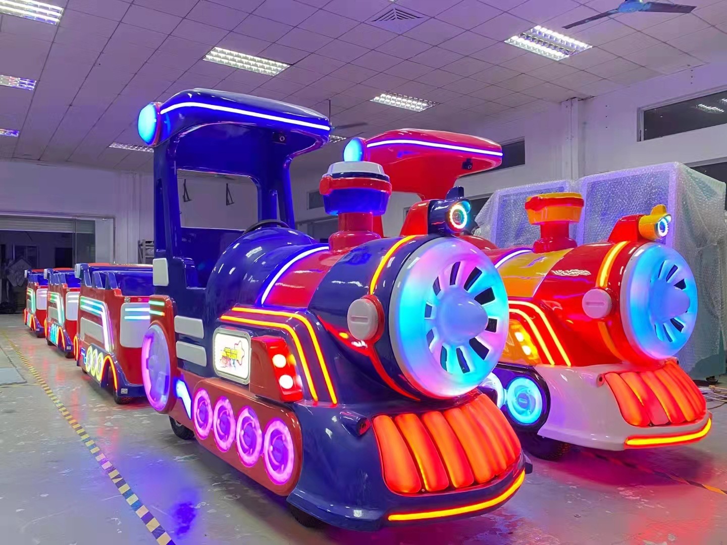 户外公园无轨观光电动小火车景区商场儿童观光车一拖三可坐18人