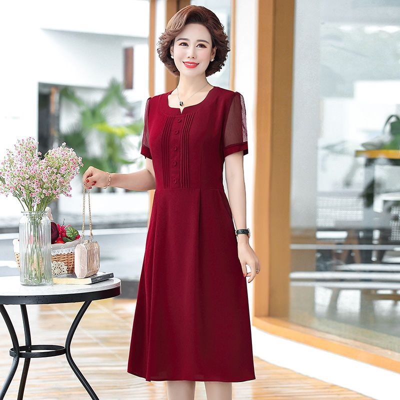 中年妈妈装雪纺连衣裙新款大码宽松中老年女装短袖纽扣口袋中长裙
