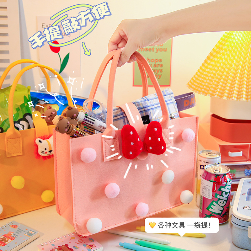 Cute Cartoon Hand Gift Felt Bag Baby Full Moon Full Year Gift Handbag Student Stationery Lunch Box Buggy Bag