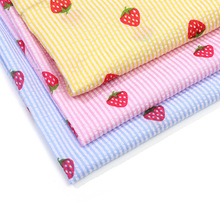 现货批发小清新泡泡条草莓印花涤纶布料童装饰品卡通DIY布料