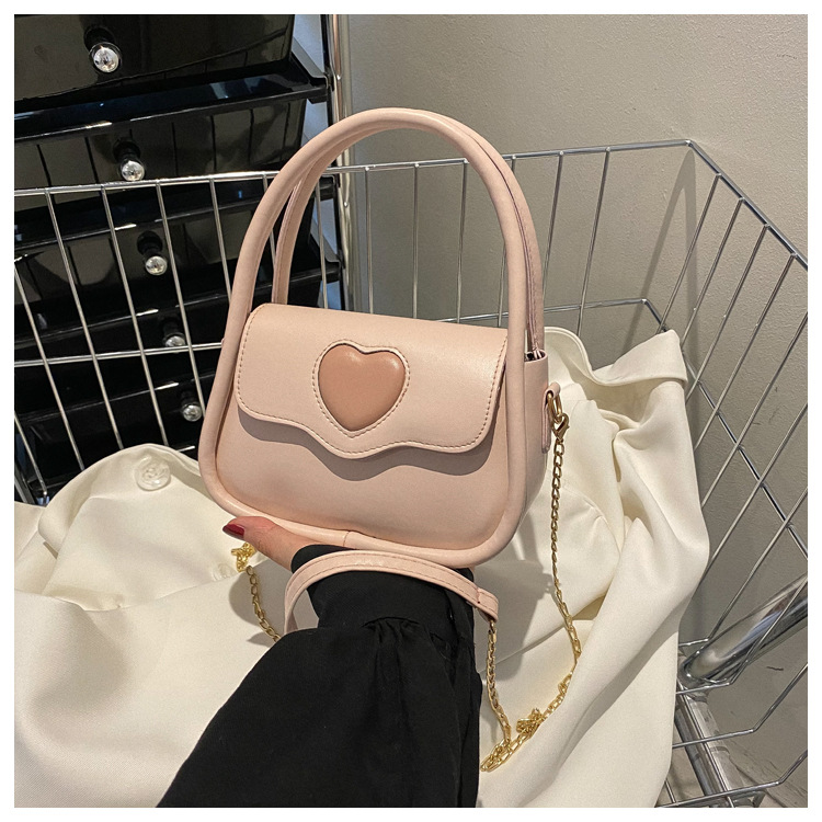 Korean Style Women's Shoulder Bag 2022 Fresh Sweet Loving Heart Chain Bag Small Portable Work Commuter Hand-Carrying Bag