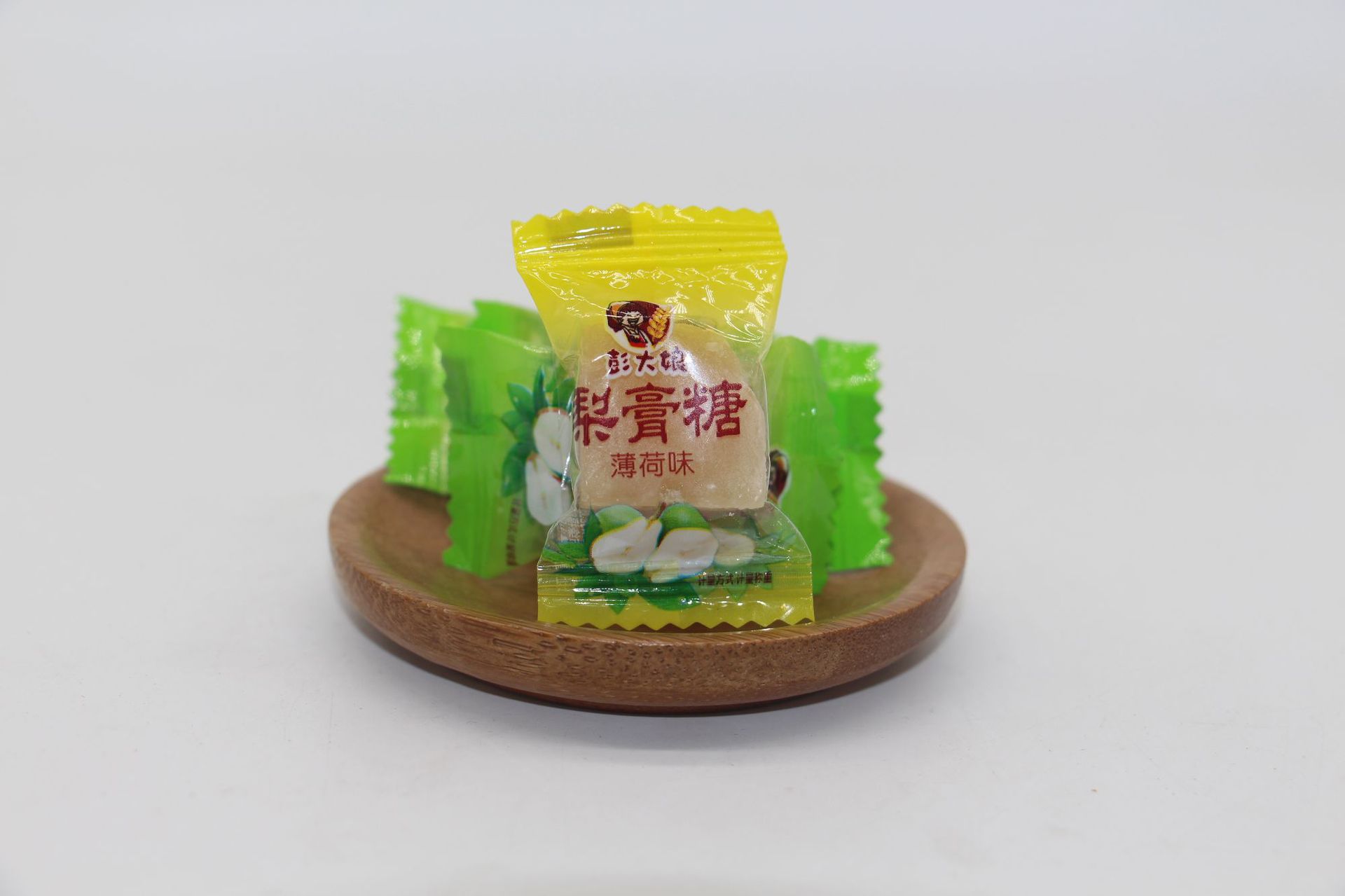 新包装陈果佬梨膏糖 跑江湖地摊梨膏糖散装 10元模式梨膏糖批发