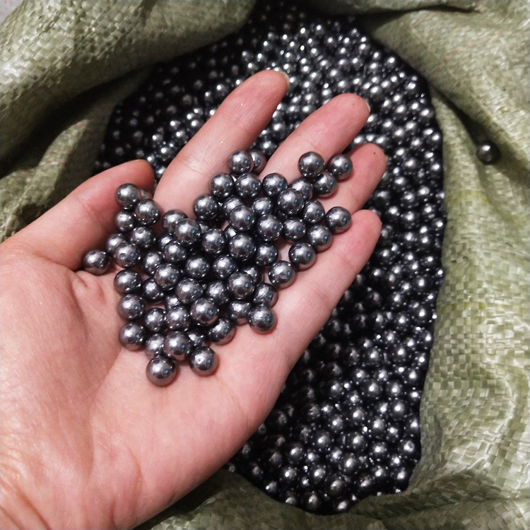 户外弹弓钢珠8毫米钢珠球8毫米100斤临沂钢珠子钢球弹50公斤批发