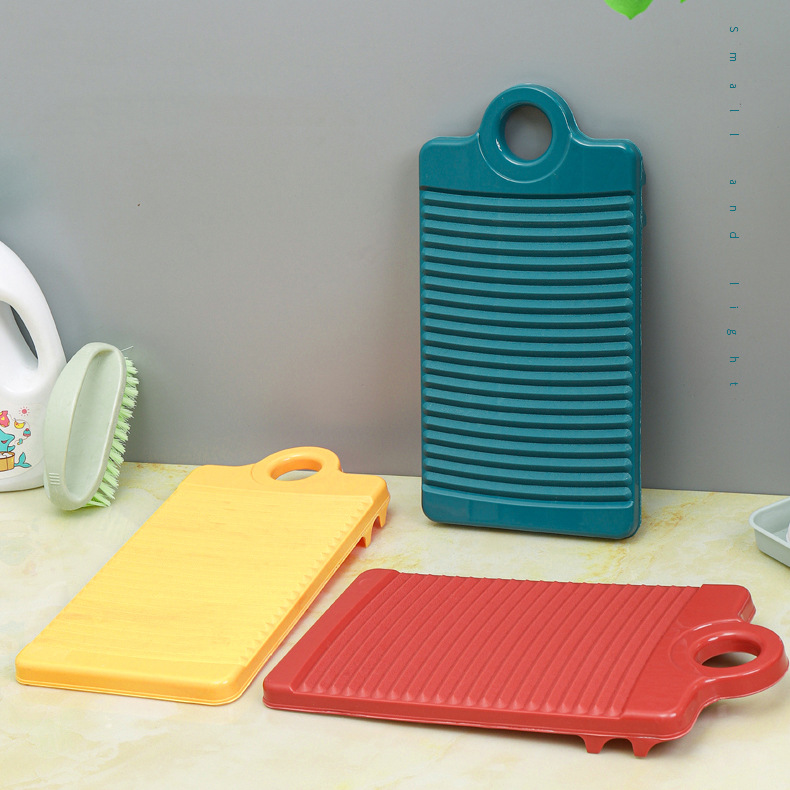 colorful hanging non-slip plastic thickened laundry board underwear laundry washboard hand-held mini washboard wholesale