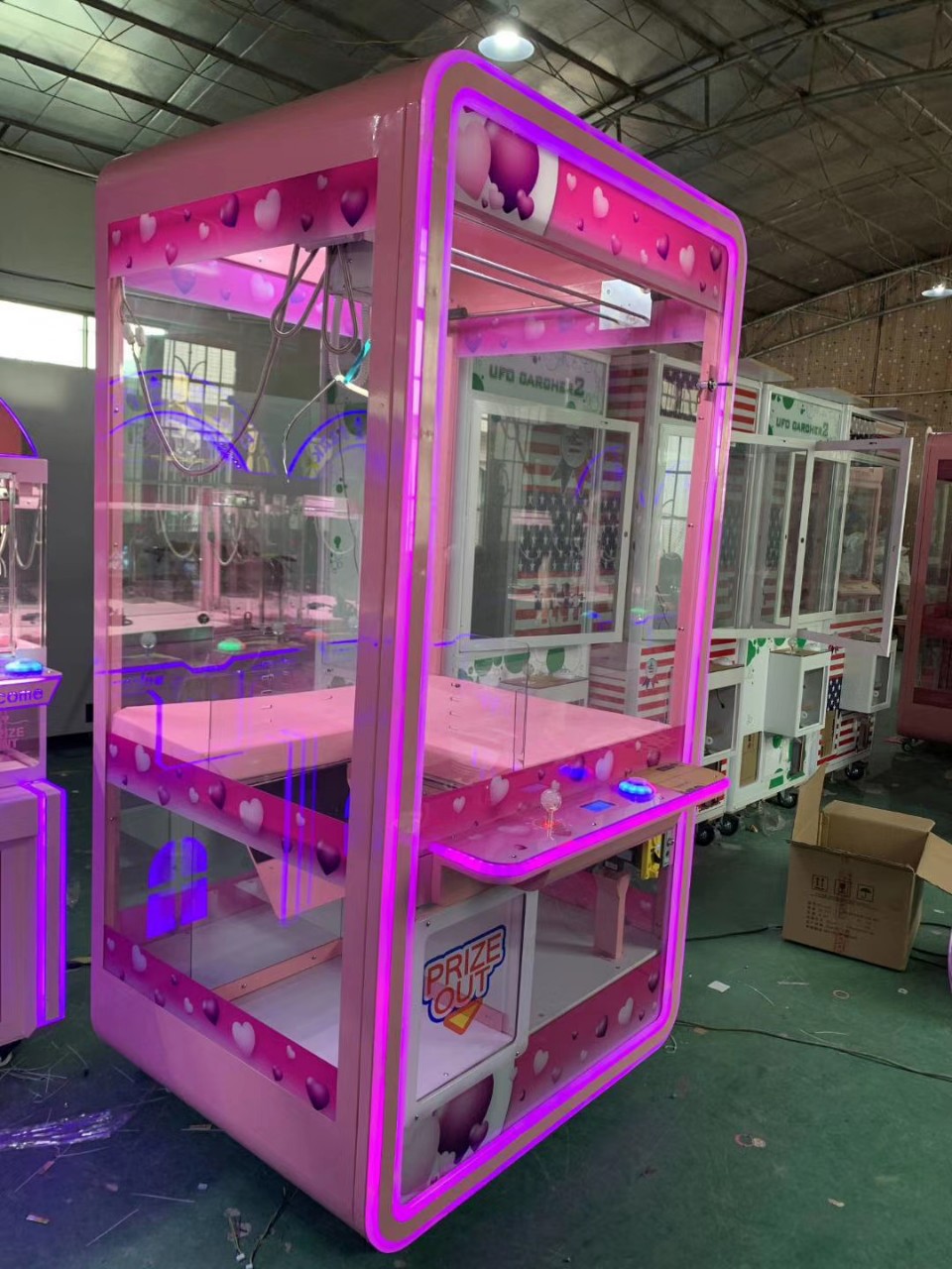 网红新款商用超大巨无霸娃娃机大型夹娃娃抓盲盒手办公仔礼品机