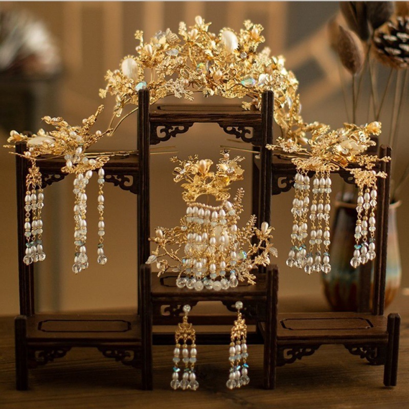 汉服头饰古装新娘秀禾中式婚礼凤冠流苏发饰新款大气轻奢金色套装