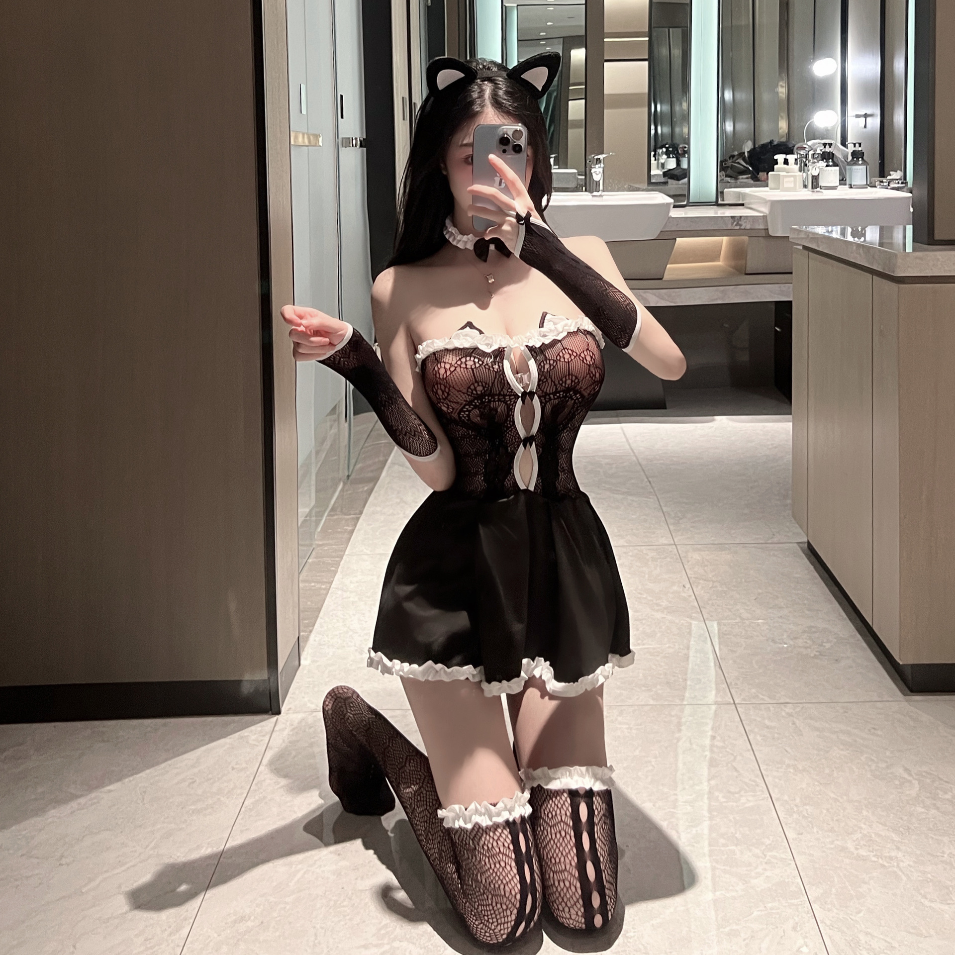 Adult Supplies Sexy Lingerie Sexy Charming Hollow-out Tube Top Transparent Tempting Cute Catwoman Dress Suit