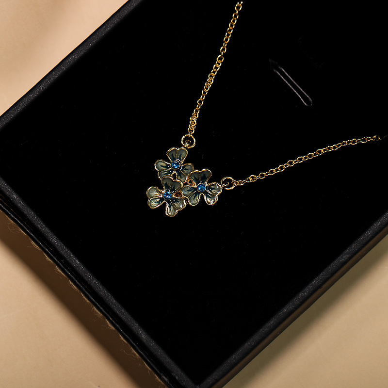 梵高鸢尾花朵渐变色花朵甜美项链小众吊坠锁骨链