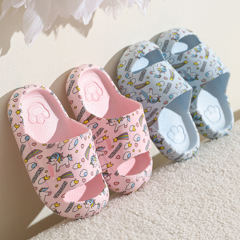 Spot Children's Slippers Girls Boys Cartoon Cute Baby Children's Toe Protecting Bathroom Slippers