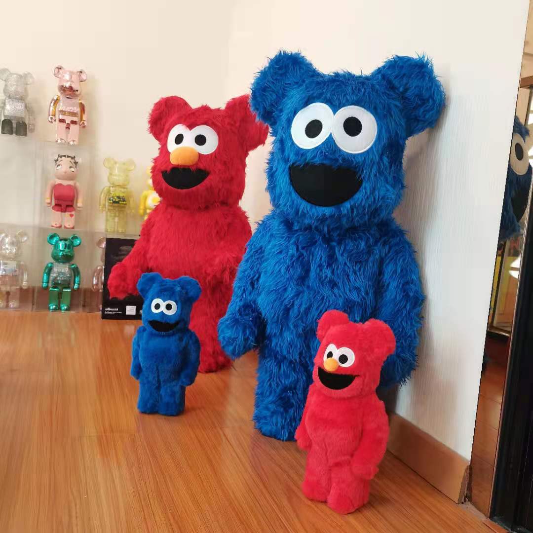 商品描述适用年龄青年(15-35岁)颜色70厘米毛绒芝麻街蓝色,70厘米毛绒