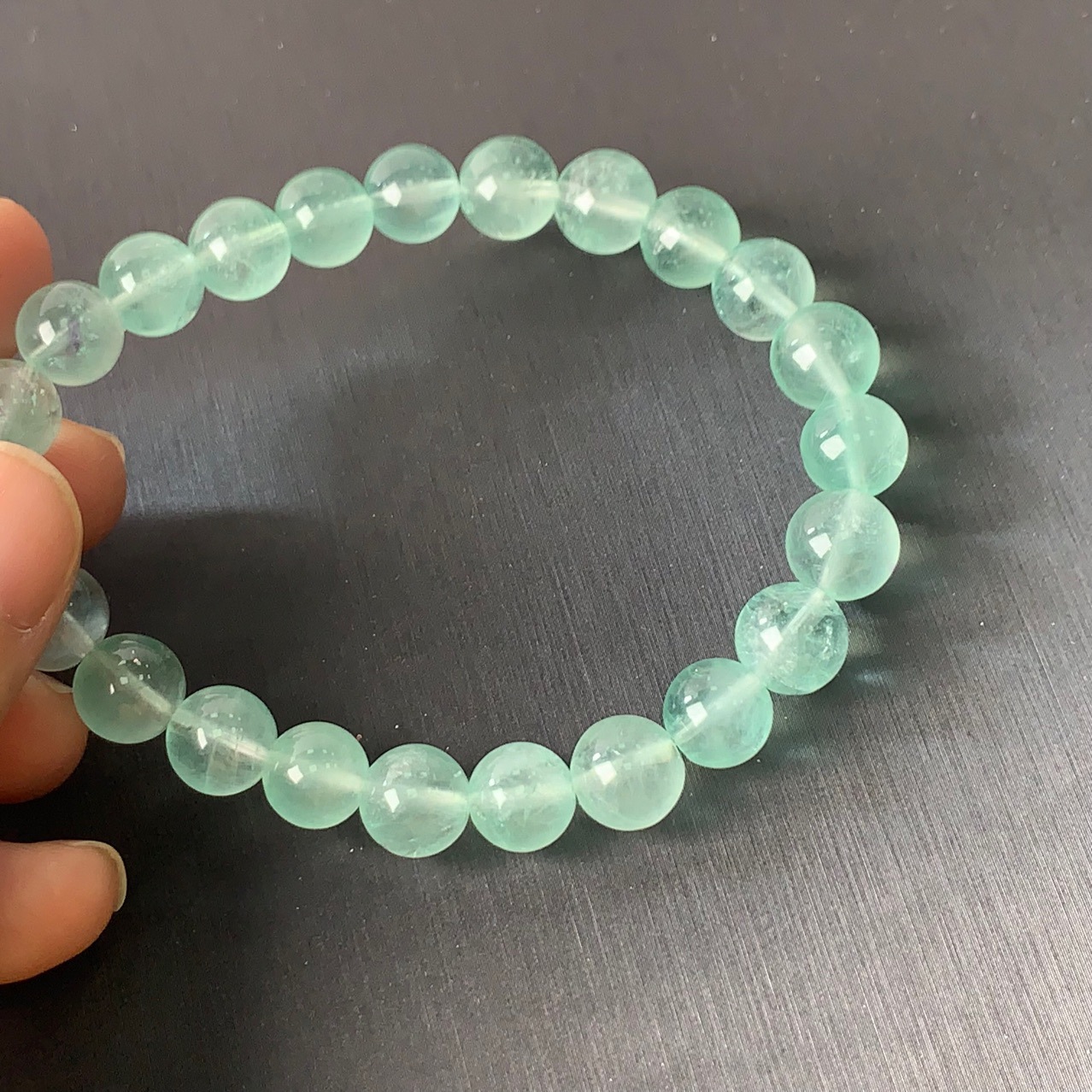福利款天然绿莹石手链女纯色新品萤石手串饰品批发市场水晶供应链
