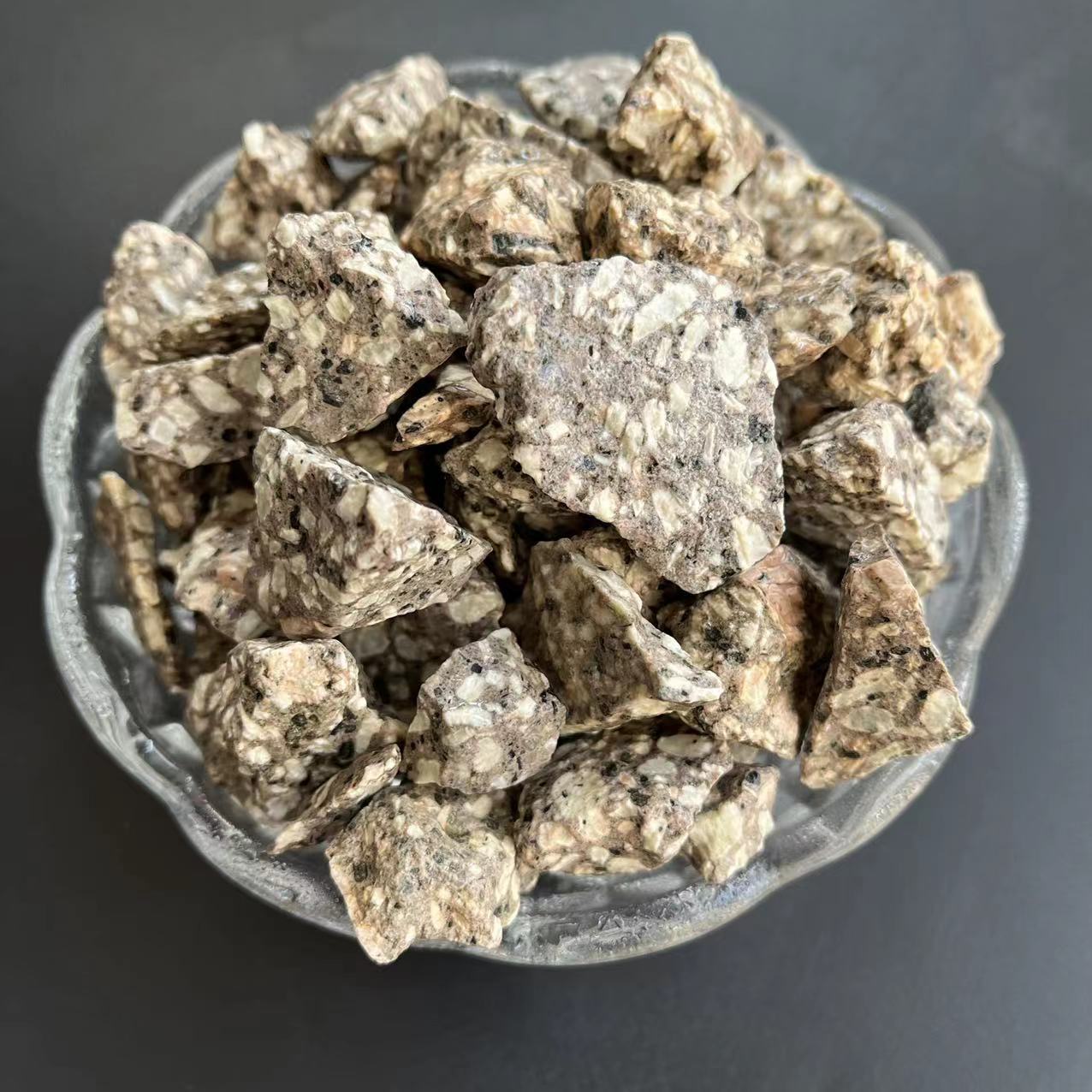 麦饭石水处理麦饭石颗粒多肉铺路麦饭石水处理用麦饭石