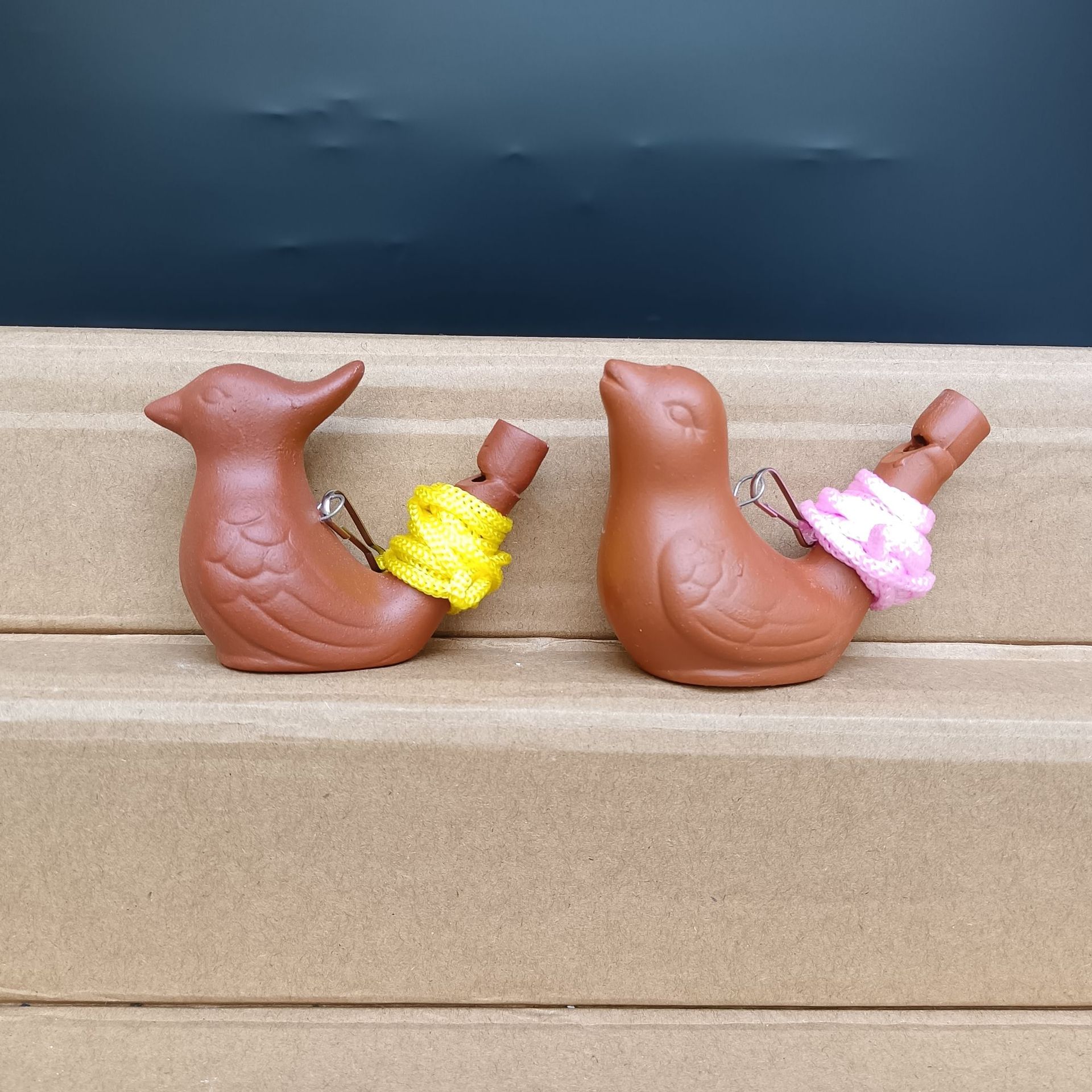 紫砂小鸟哨子加水鸟叫声口哨景区纪念品广场地摊儿童玩具学生奖品