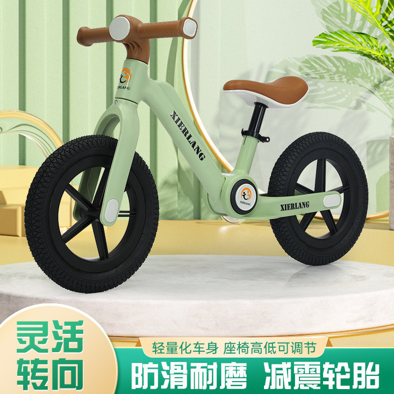 Factory Wholesale Balance Bike (for Kids) Competition Baby No Pedal Scooter One-Click Folding Children's Walkers