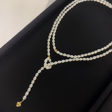 4-5淡水珍珠项链爱心点缀小香风毛衣链 时髦感满满高级气质批发款