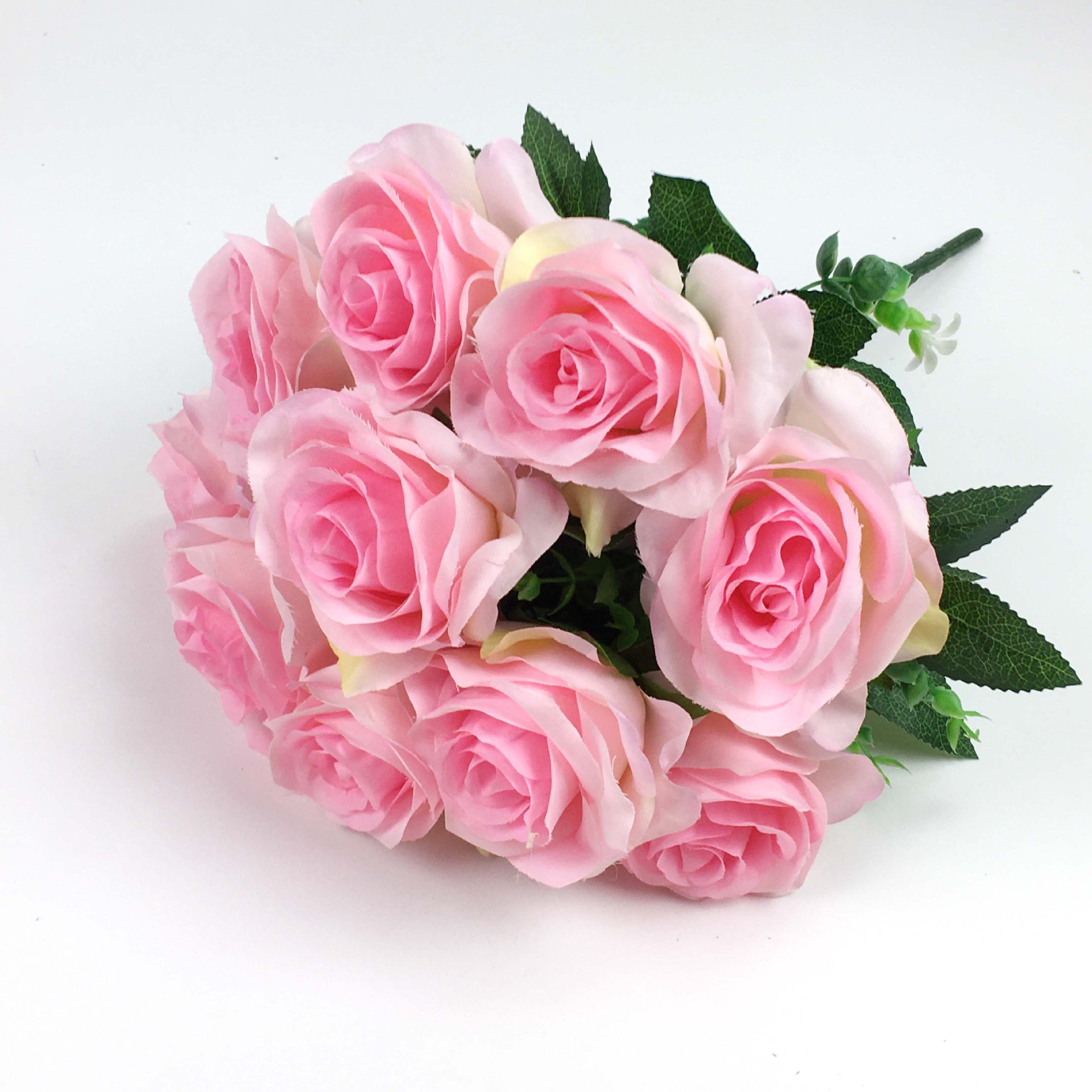 整枝长约32厘米,10叉,10朵花,花头直径约7厘米材质:布品名:10头玫瑰