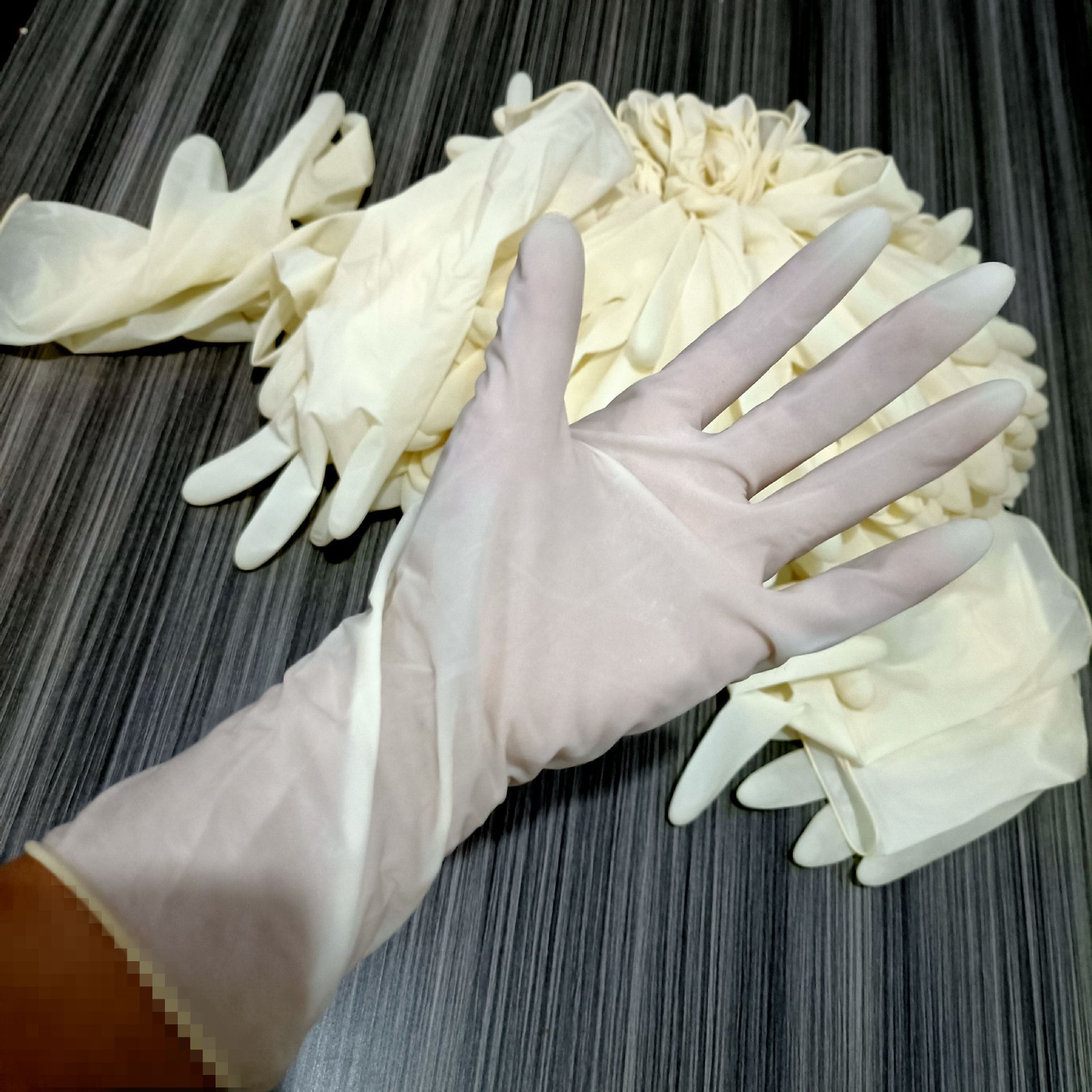 White Latex Gloves Rubber Gloves Latex High Elastic Lengthened Gloves Waterproof 1 Yuan 2 Yuan Supply Wholesale