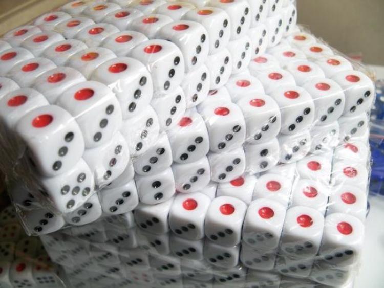 12 13 14 16mm号骰子14红2356黑点白底圆角自动麻将机普通筛子