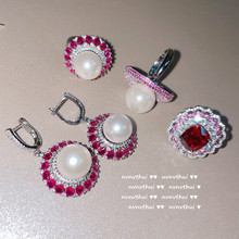璀璨胭脂红宝石戒指 设计师镀18K金弧形圆盘尖晶锆石珍珠戒指耳环