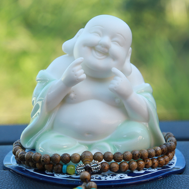 弥勒佛招财保平安汽车摆件陶瓷车载家用供奉办公室内客厅饰品佛像