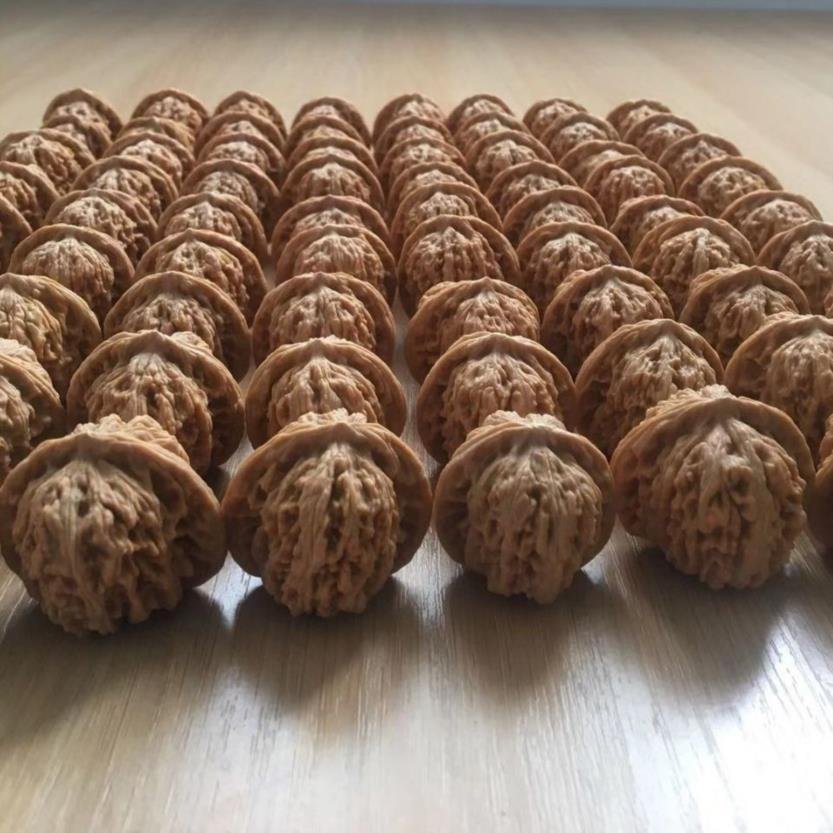 批发文玩核桃精品配对麒麟纹官帽产地直销 非闷墩元宝宫灯磨盘