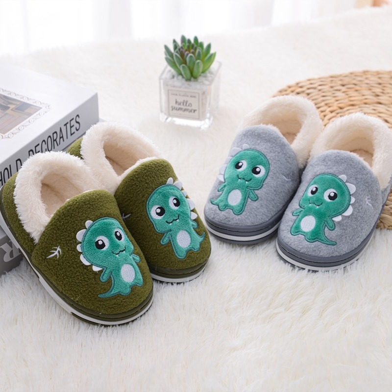 跨境供给新款儿童卡通棉拖鞋包跟保暖室内恐龙毛绒宝宝棉拖鞋