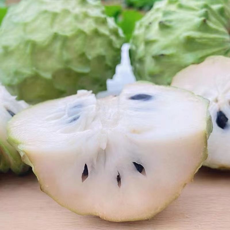 云南牛奶凤梨释迦果番荔枝新鲜水果特大果佛头果甜水果稀有果现摘