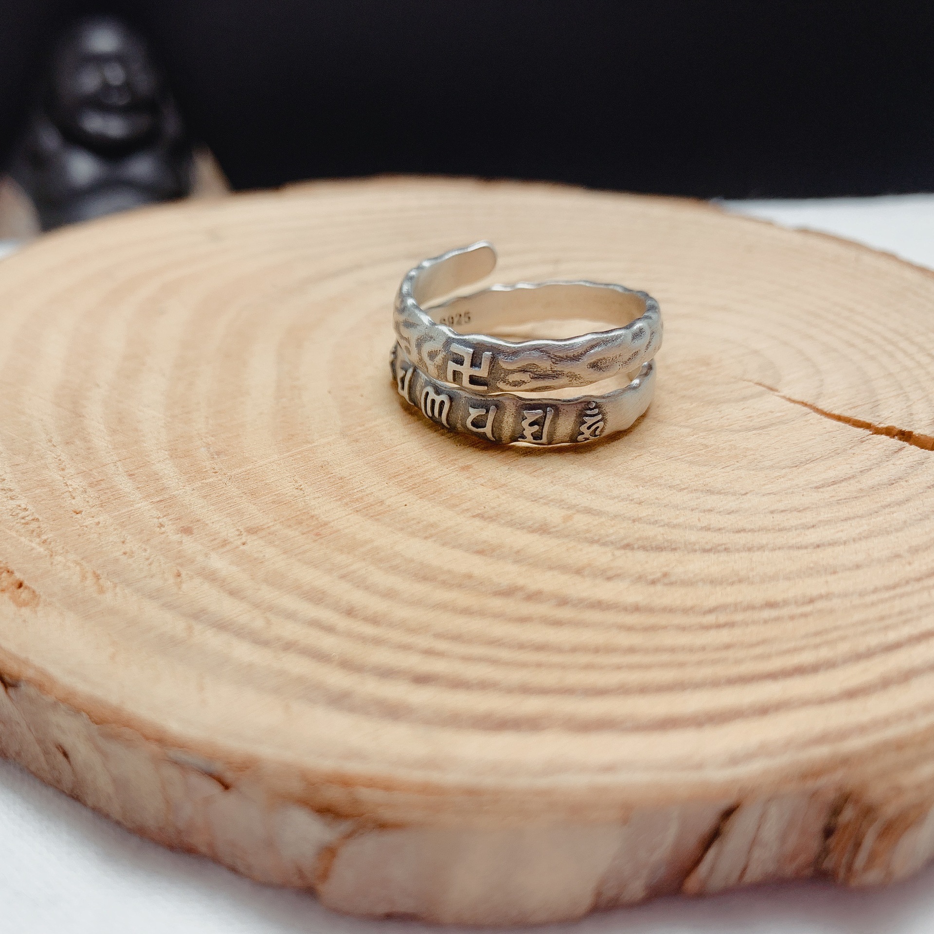 三口千银 s925银藏式六字真言戒指 双层万字印开口可调节戒指批发