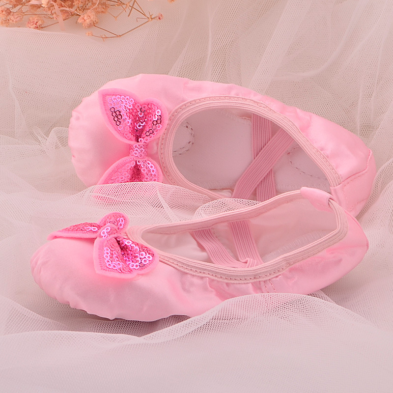 公主风儿童芭蕾舞鞋女孩跳舞鞋宝宝跳舞舞蹈鞋演出软底形体考级鞋