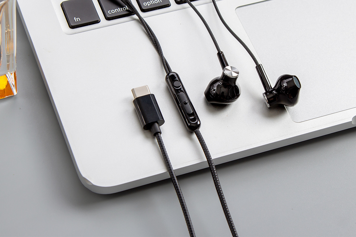 新品gj-385压纹线调音带麦手机耳机半入耳式耳机批发 gjby