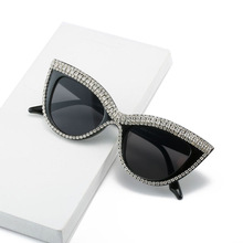 炫彩镶钻猫眼太阳镜欧美潮流热销大框彩钻太阳眼镜luxury glasses