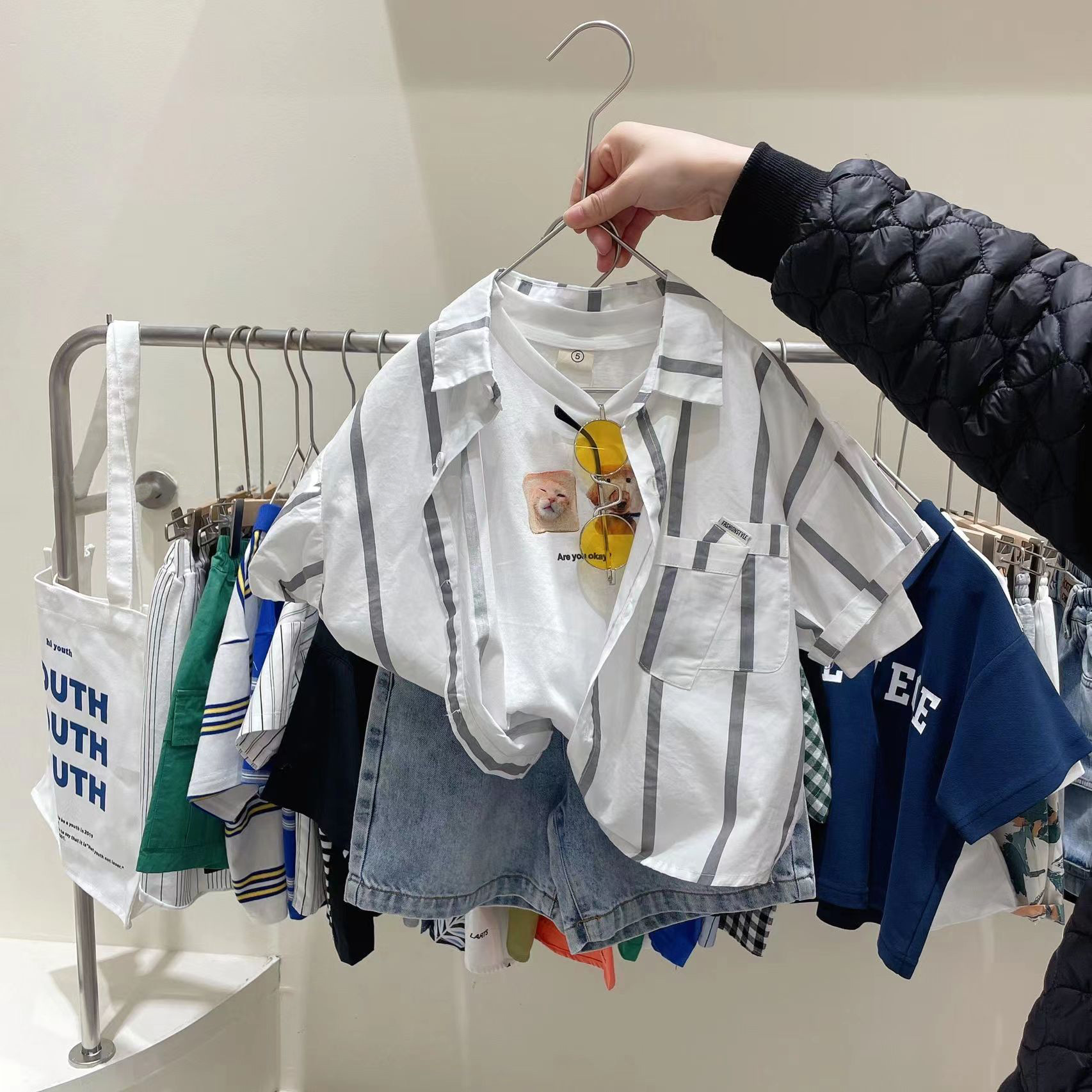 小左小右 阿杰班尼夏季男童三件套 品牌童装折扣尾货厂家走份批发