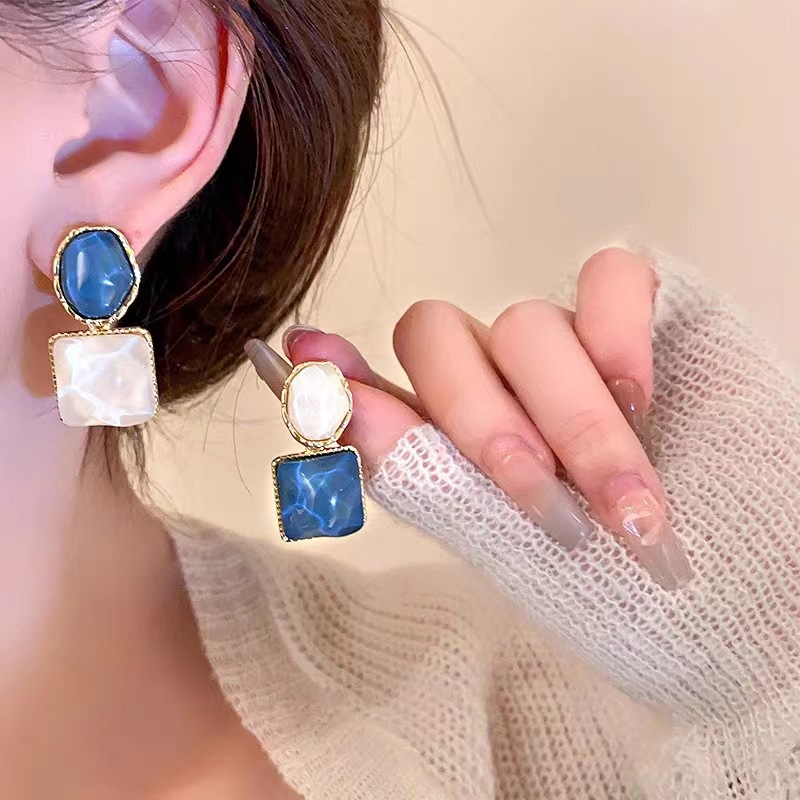 irregular blue ear studs 2023 new trendy niche design unique earrings high-key dignified earrings for women