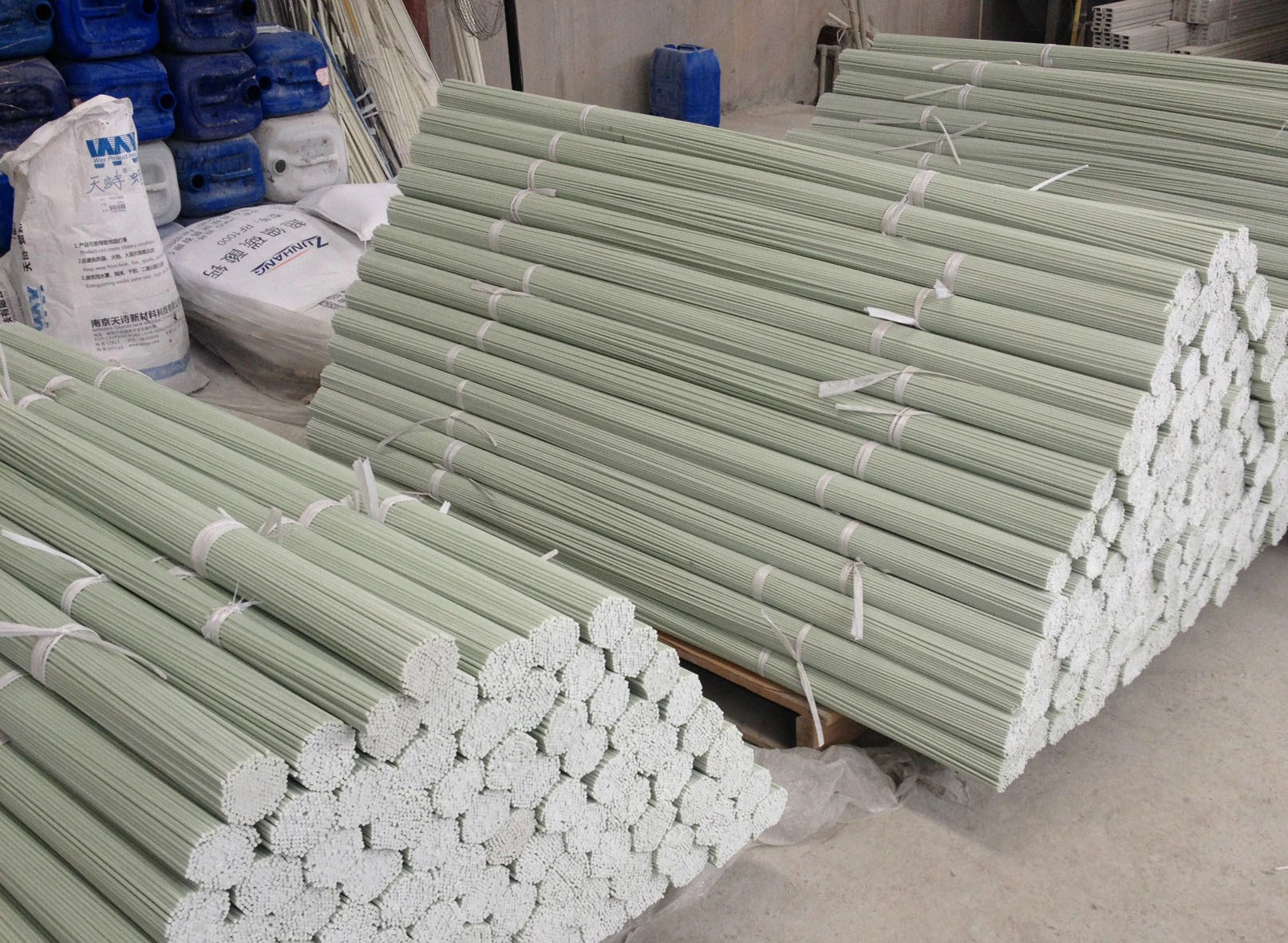 友良供应玻璃纤维棒 玻璃纤维棒硬度好不变形玻纤棒小供棚批发
