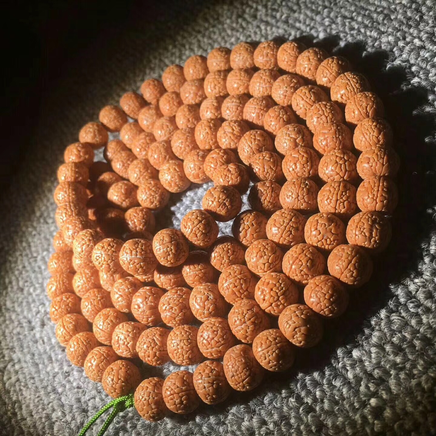 姜黄皮小金刚菩提子手串瓣颗一代龙鳞纹矮桩爆肉佛珠项链