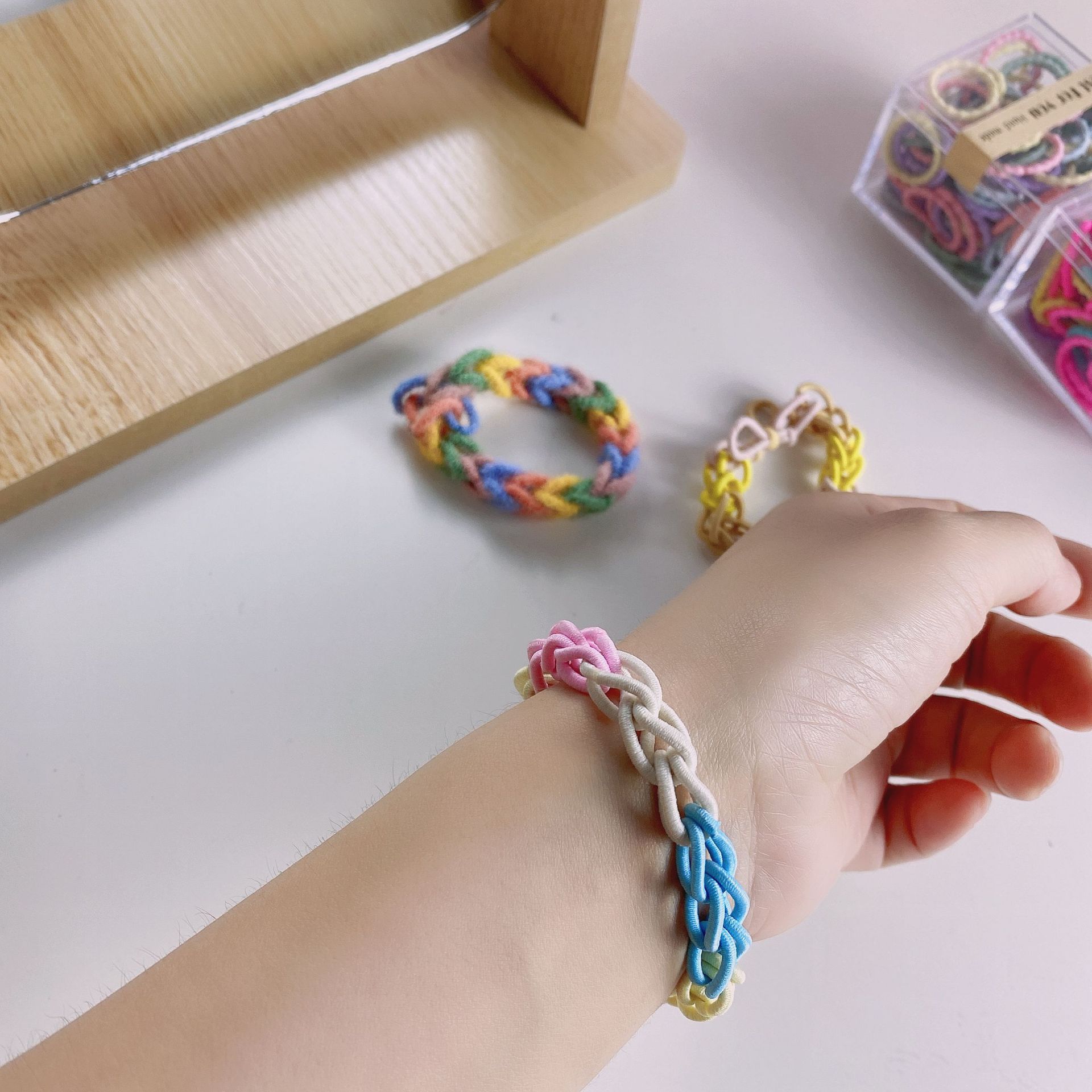 小红书同款彩虹编织手环小皮筋diy小发圈闺蜜情侣手链礼物少女 心