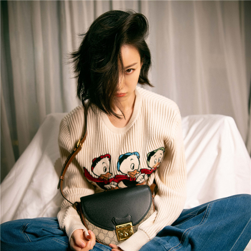 倪妮明星同款毛衣女 2020秋冬新款卡通圆领宽松韩版外穿针织衫潮