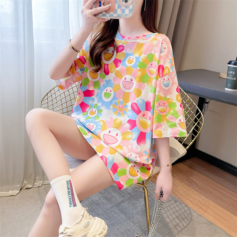 Thailand Wholesale 2022 Summer New Tie-Dyed Printed Smiley Face Short-Sleeved T-shirt Women's Loose Hong Kong Style Mid-Length Top