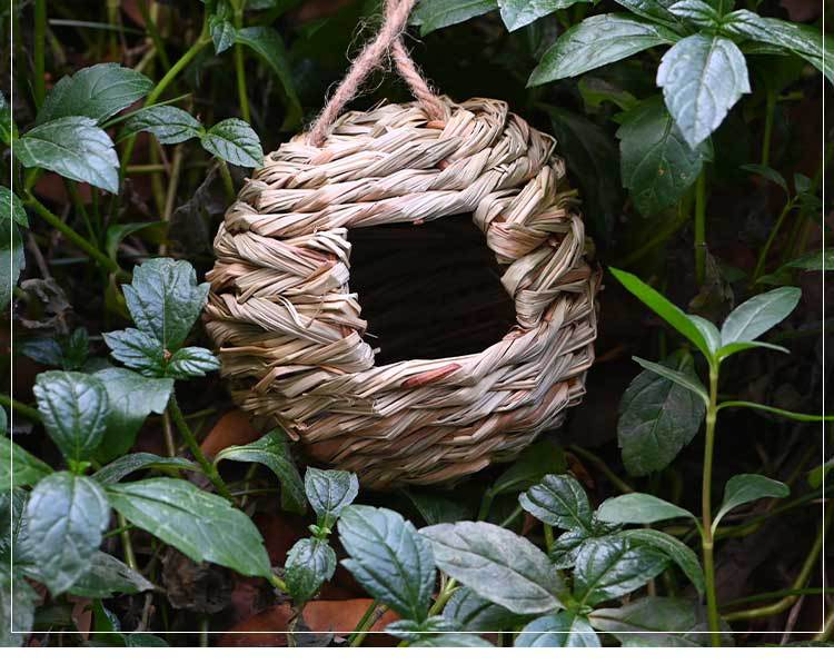 新品批发圆形手工编织鸟窝草编宠物园艺装饰鸟巢