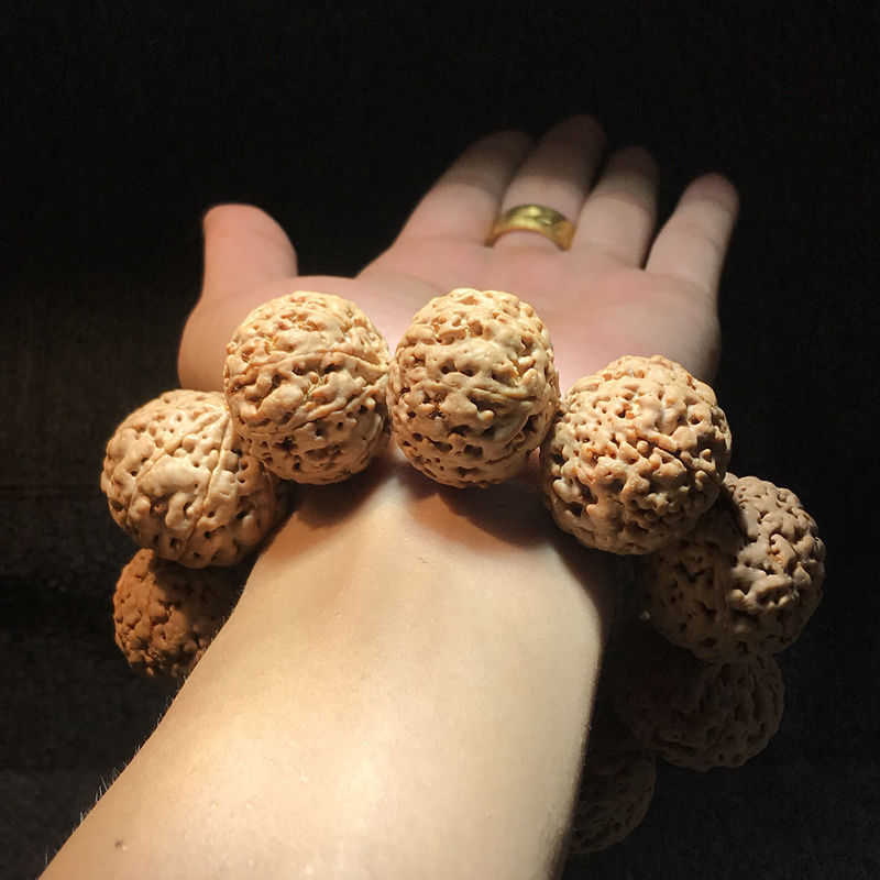 金刚菩提子手串爆肉89瓣姜黄皮蜂王原籽男士佛珠风铃子大手链念珠