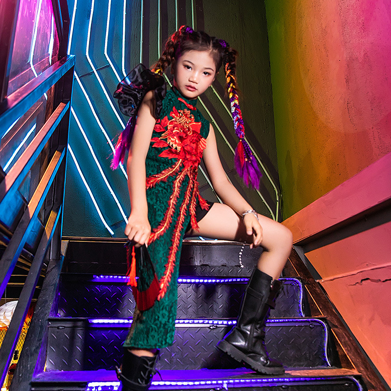 女童走秀国潮t台时装儿童模特高端霸气旗袍演出服装童模表演潮服