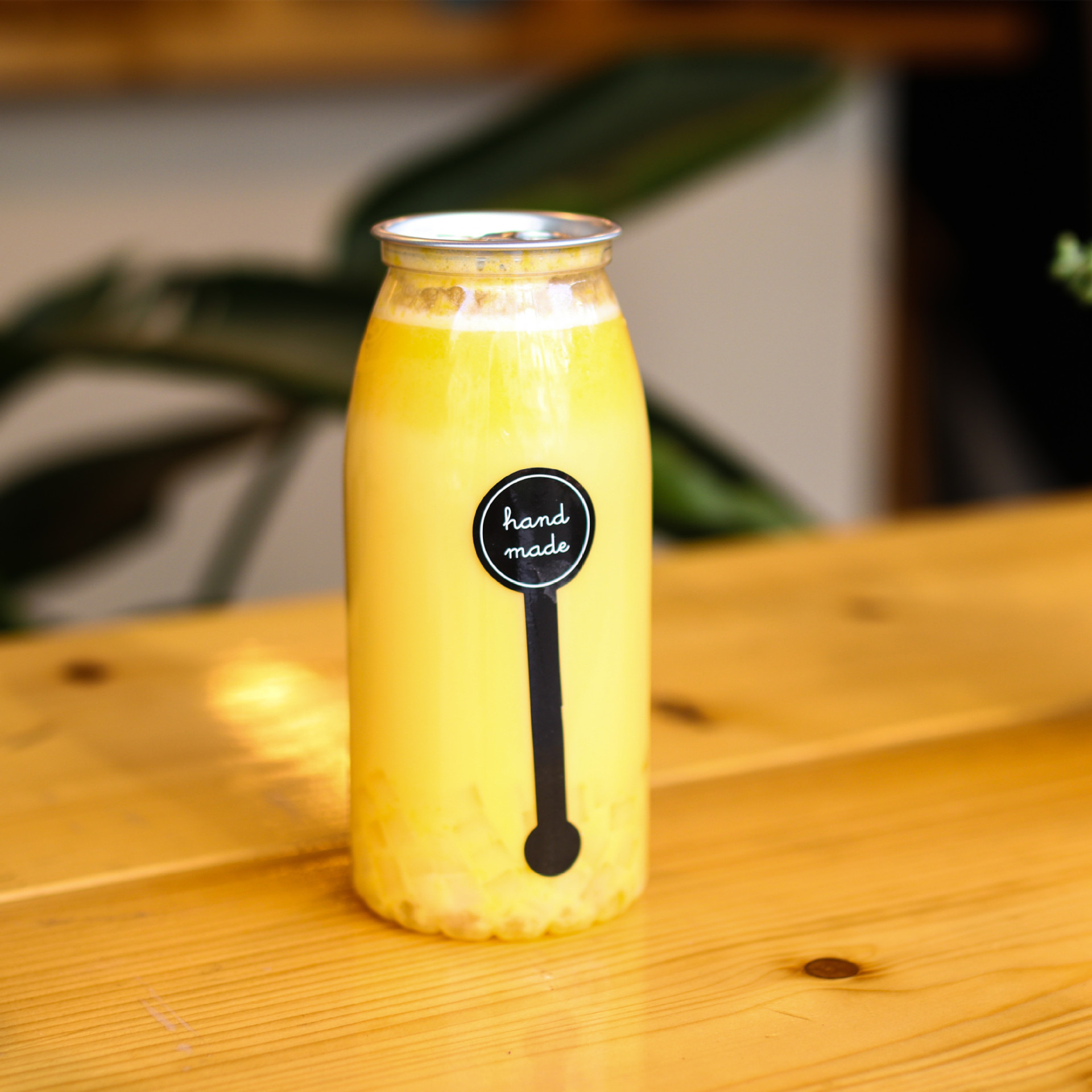 650ml易拉罐封口机塑料瓶创意一次性密封罐网红奶茶饮料瓶子