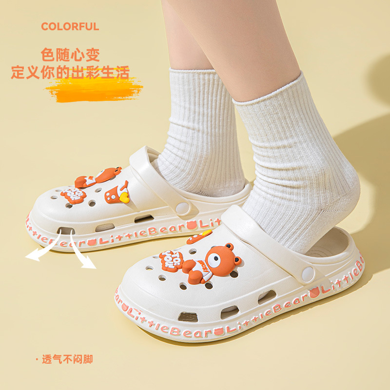 New Cute Closed Toe Drooping Hole Shoes Women's Cartoon Summer Outdoor Beach Slippers Thick Bottom Hole Shoes Diy