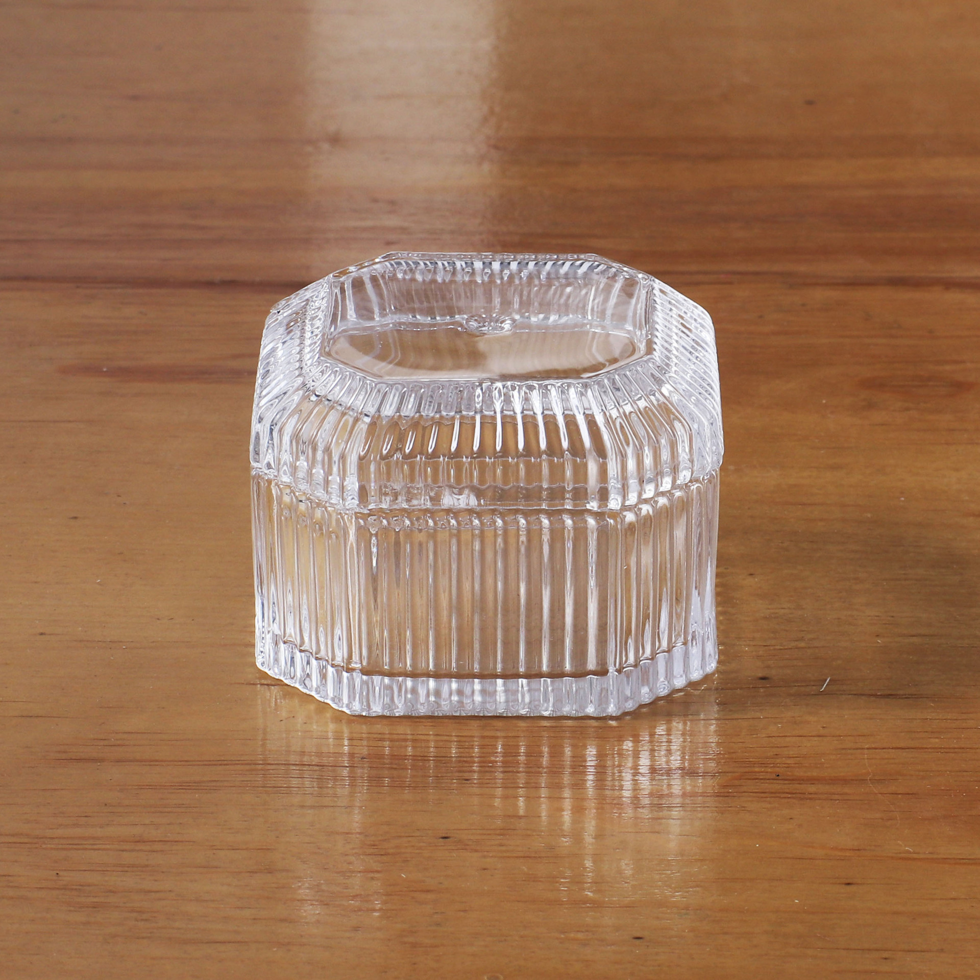 北欧方形玻璃盒糖果罐首饰轻奢小众收纳带盖玻璃缸跨境玻璃工艺品