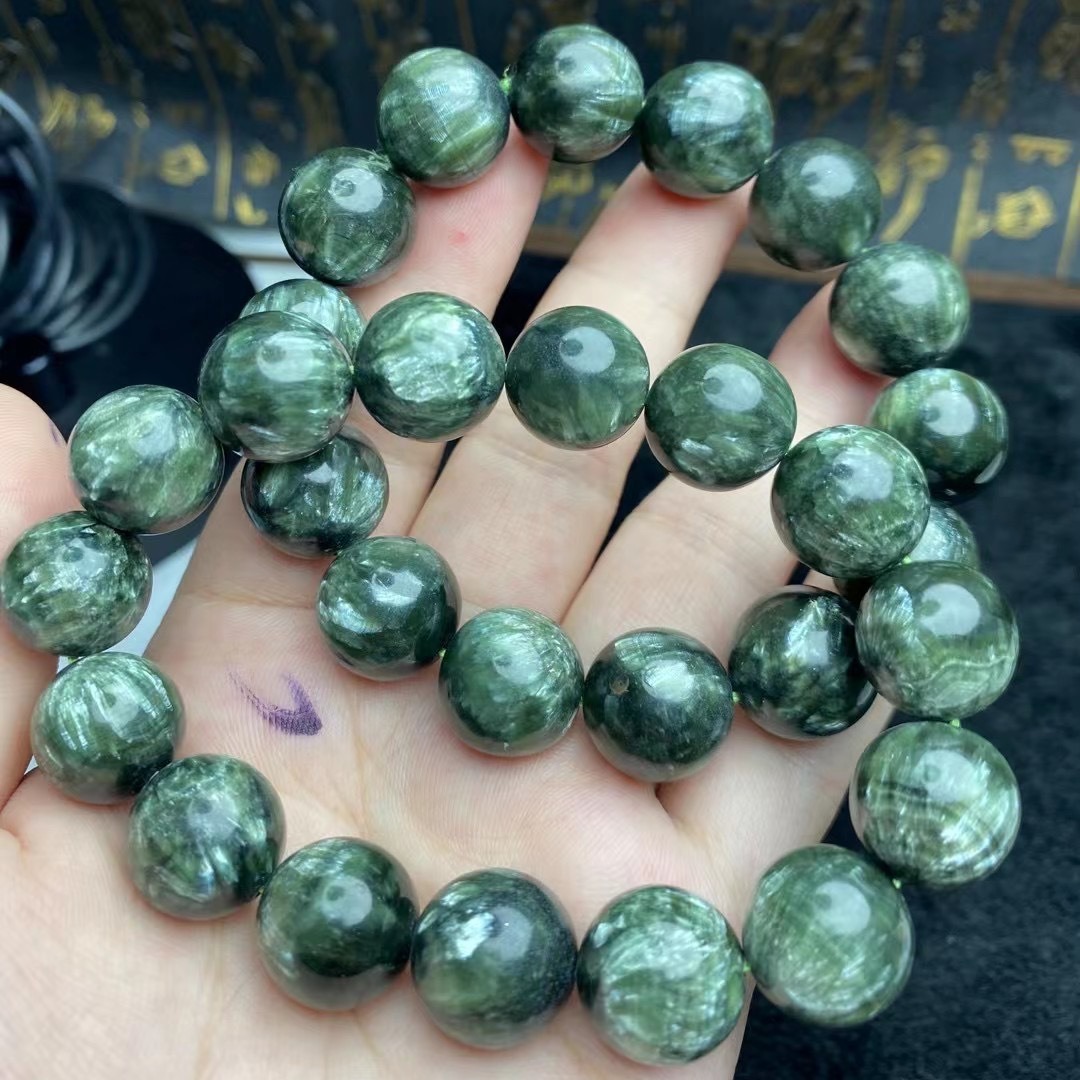 天然绿龙晶大颗粒手链 无杂裂高闪光纹绿龙晶圆珠手串绿泥石手链