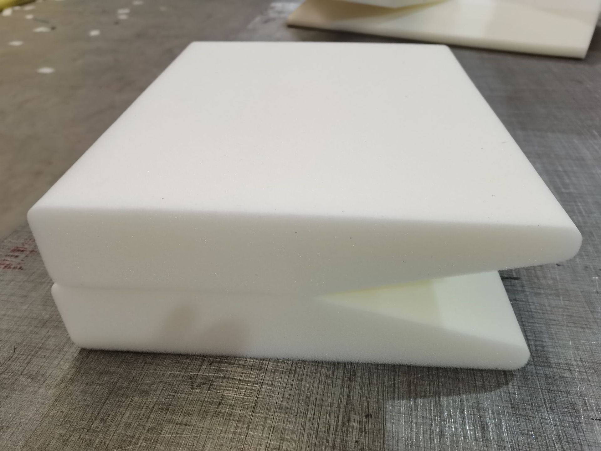 厂家供应白色海绵小方格海绵海绵/成型异形海绵缓冲包装