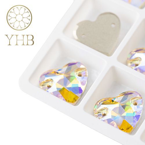 Factory Direct Wholesale Yhb Flat Heart-Shaped Hand Sewing Drill Peach Heart Fat Heart Flat Buckle Glass Double Hole Clothing Accessories