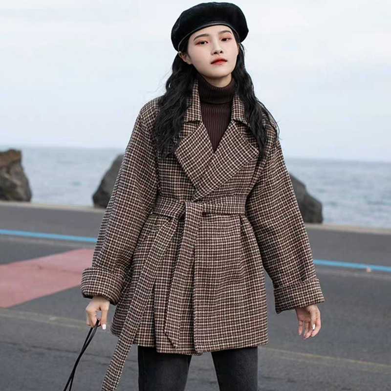 2024新款流行千鸟格毛呢外套女秋冬呢子宽松显瘦中长款西装大衣潮