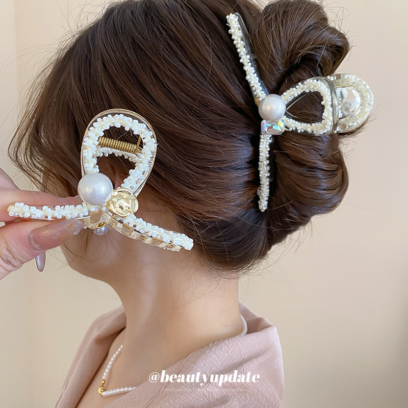 亚克力米珠珍珠镶钻抓夹优雅高级感盘发鲨鱼夹后脑勺百搭发夹发饰